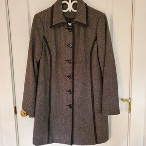 Le Chateau grey jacket with lots of detail, size Medium